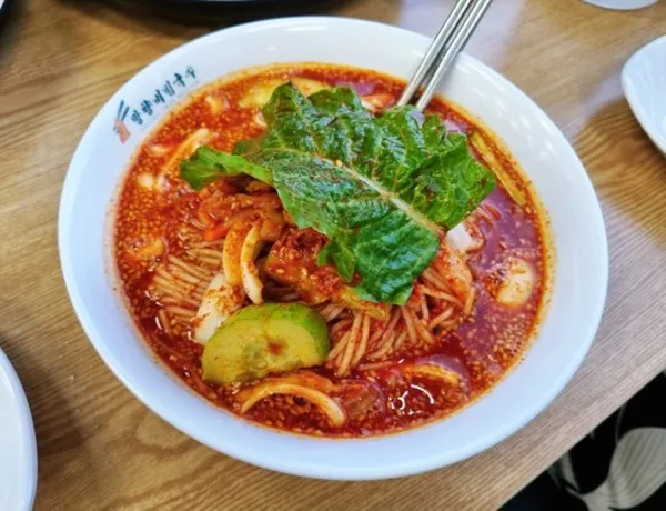 망향비빔국수 시흥대야점