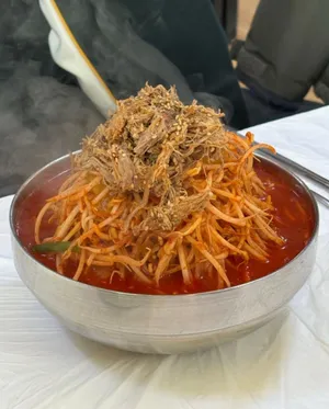 뼉따구아지매육칼 향남본점