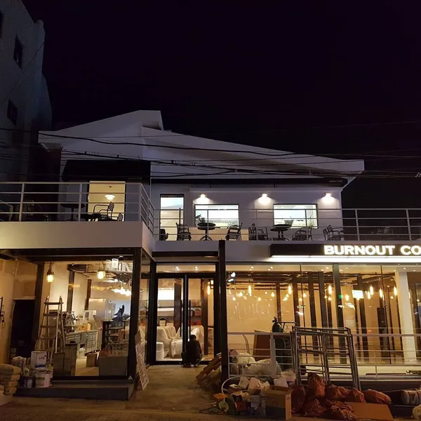 번아웃커피 부산대점