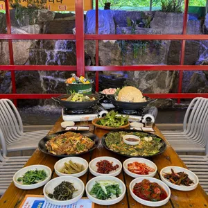 Jangheung Gyegok Jumakchon