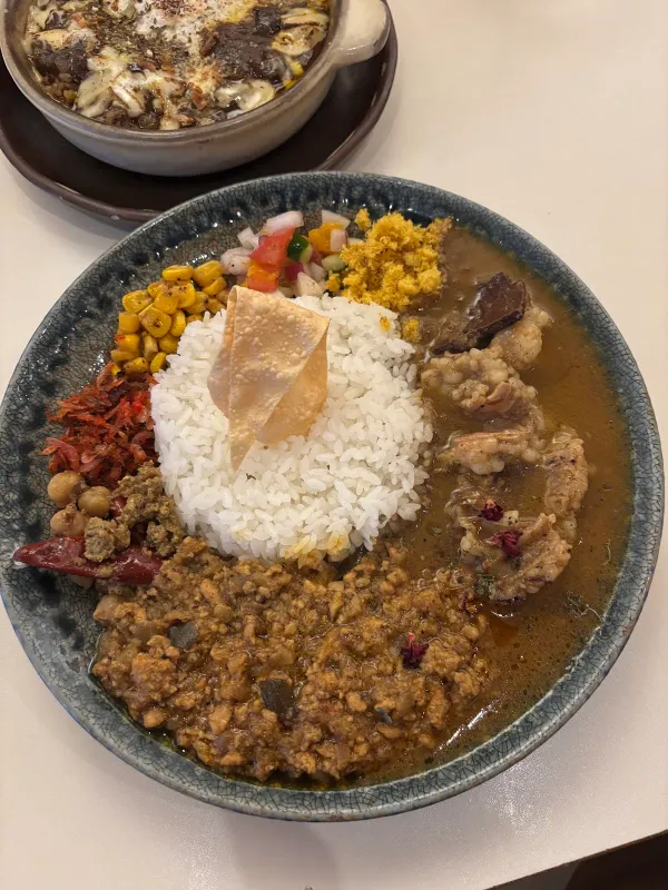 Curry bar Nidomi