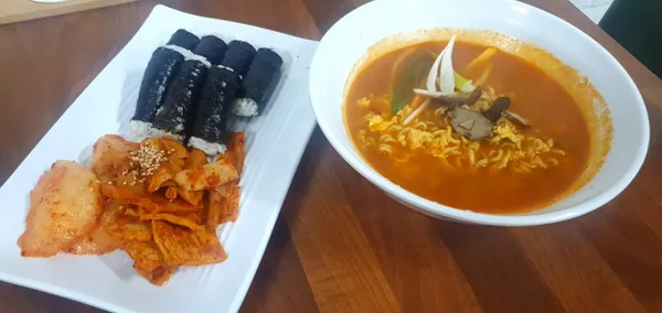 총각네충무김밥 사진 5