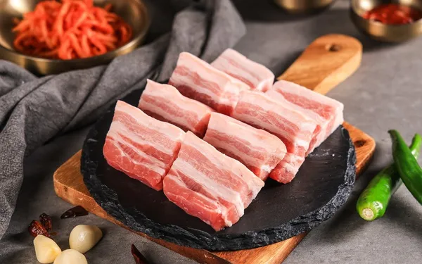 뚝방뚱돼지 용산점 사진 5