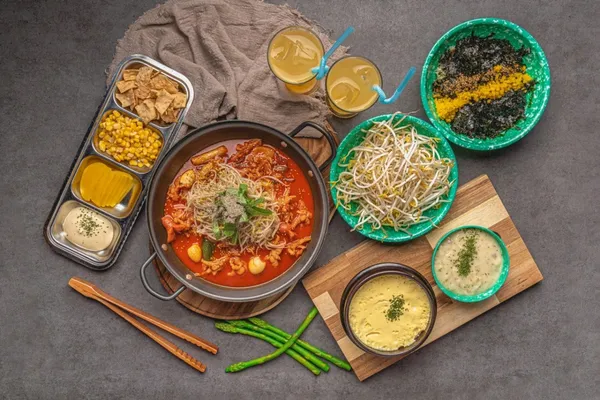 윤이불닭발 홍대직영점 사진 4