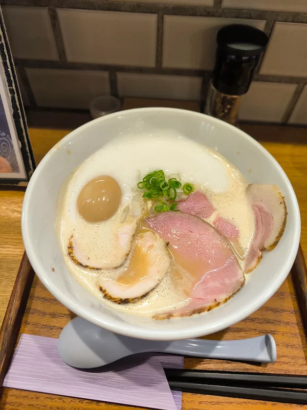 ふく流らーめん轍 LINKS UMEDA店 사진 4