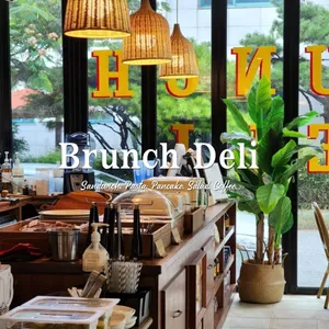 Brunch Deli