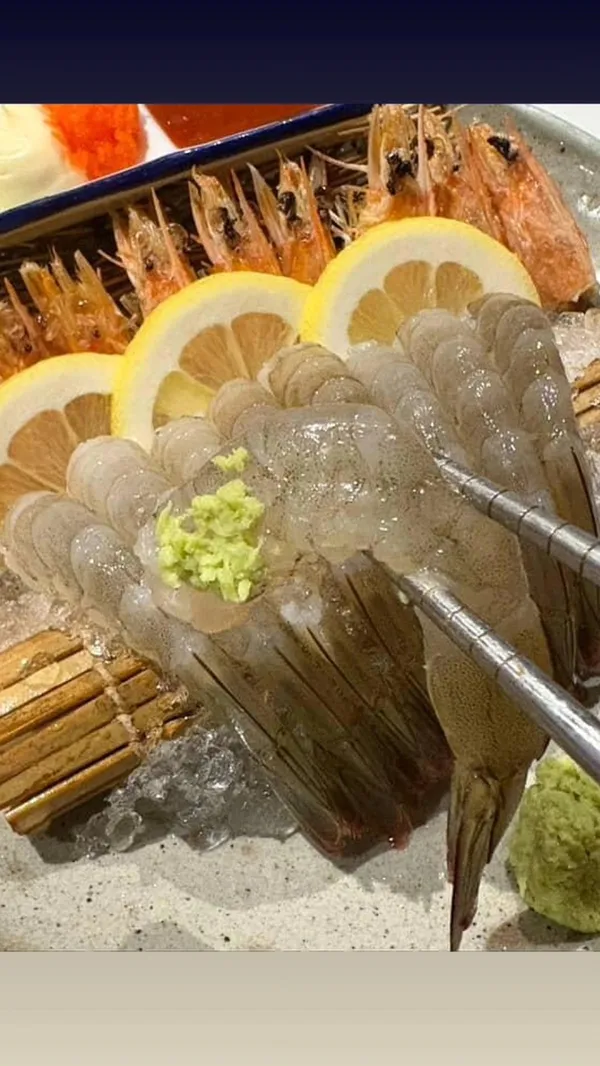 일월육일 광안본점