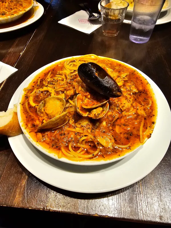 IVO ホームズパスタ 新宿店 사진 5