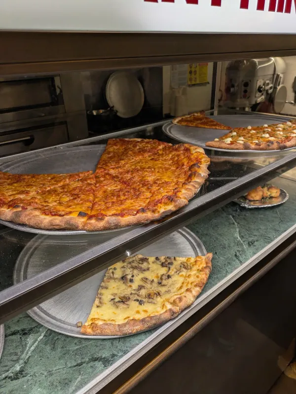Henry's PIZZA 사진 4