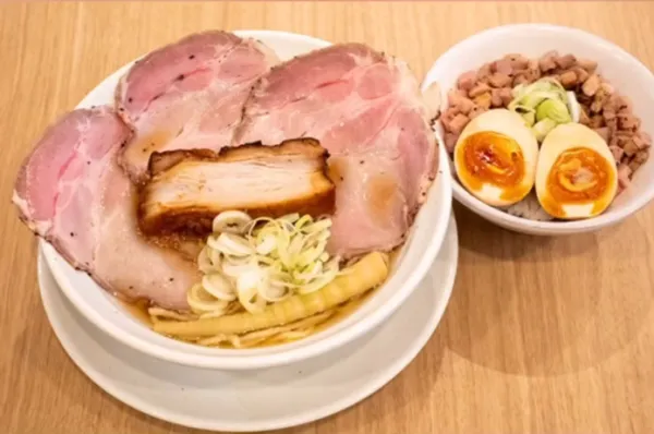 멘야 유코 사진 3