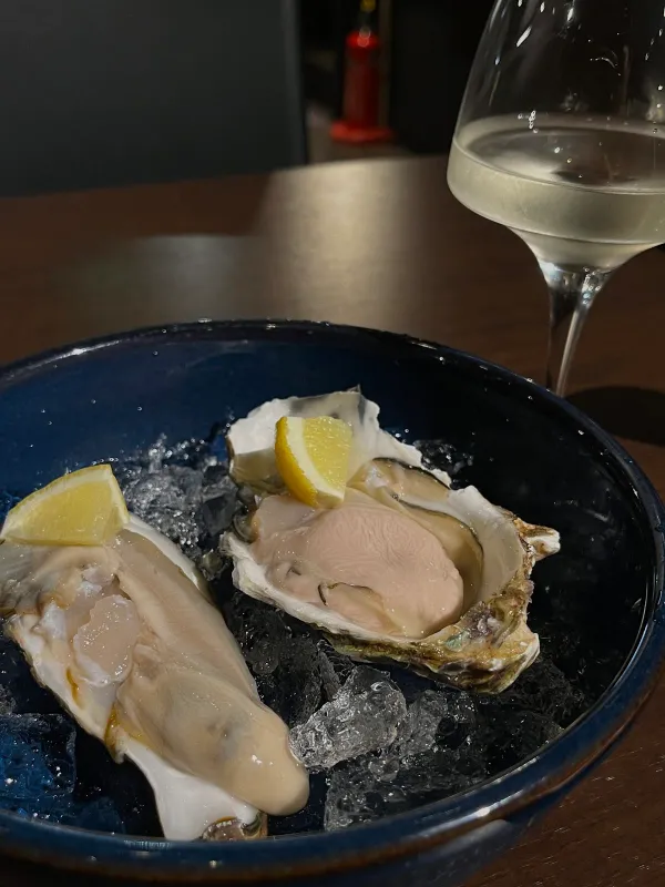 牡蠣とワインビュッフェOysterDiningRaughTale(ラフテル)の写真3