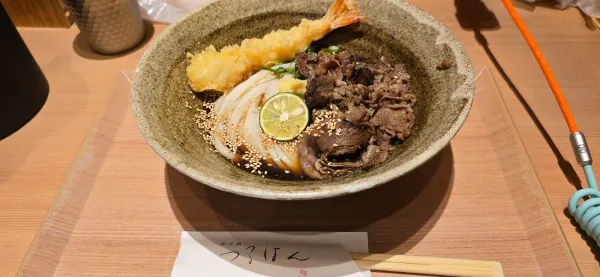 Mendokoro TSURUHAN — KITTE OSAKA 사진 5