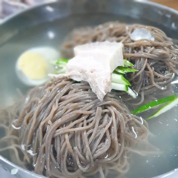 성천동치미막국수