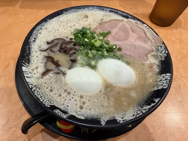 하카타잇코샤 하카타에키치쿠시구치점 사진 4