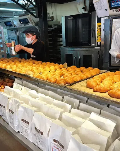 ル・クロワッサンプチ 心斎橋店
