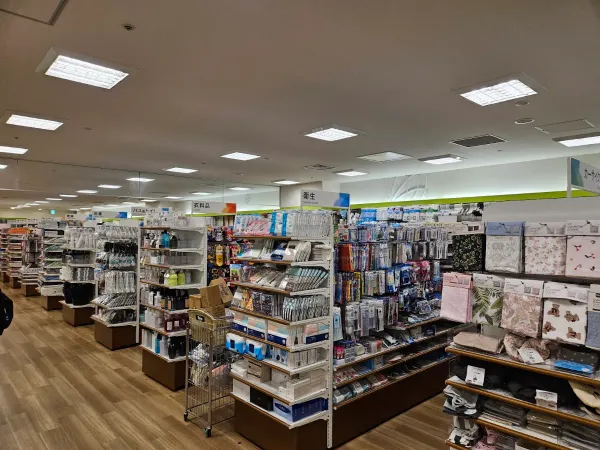 Seria 博多リバレイン店の写真5