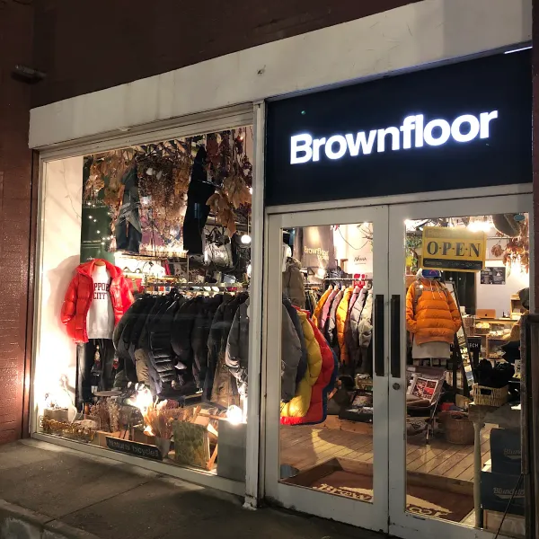 Brownfloor clothing 사진 2