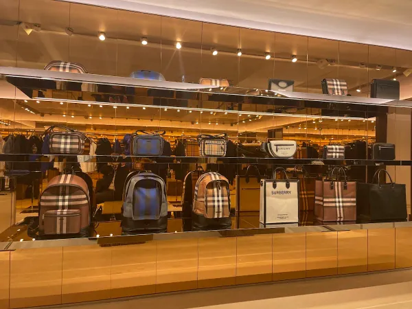 Burberry 사진 4