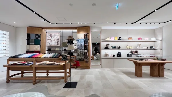Burberry 사진 5