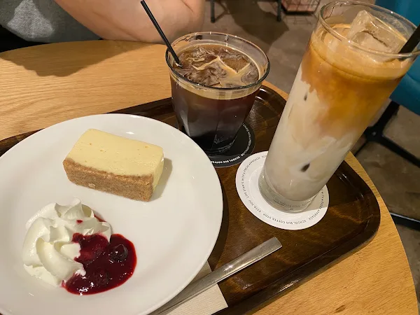 SCHOOL BUS COFFEE STOP NAMBA PARKS 사진 5