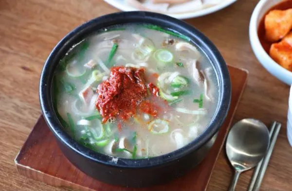극동돼지국밥 사진 4