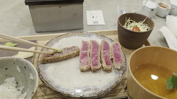 규카츠 요사쿠라 나가호리바시점 사진 2