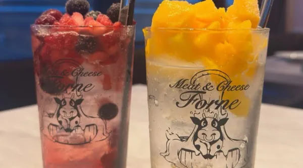 シカゴピザ&ボルケーノパスタ Meat&Cheese Forneの写真4