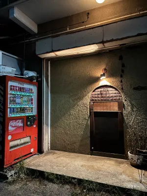 炭火焼屋台 膠