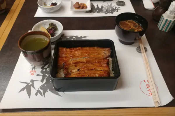 竹葉亭 銀座店の写真4