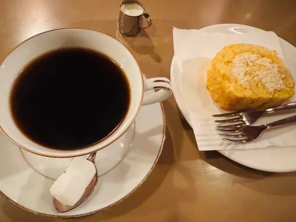 Coffee & Bar Rokuyō-sya Underground Branch 사진 4