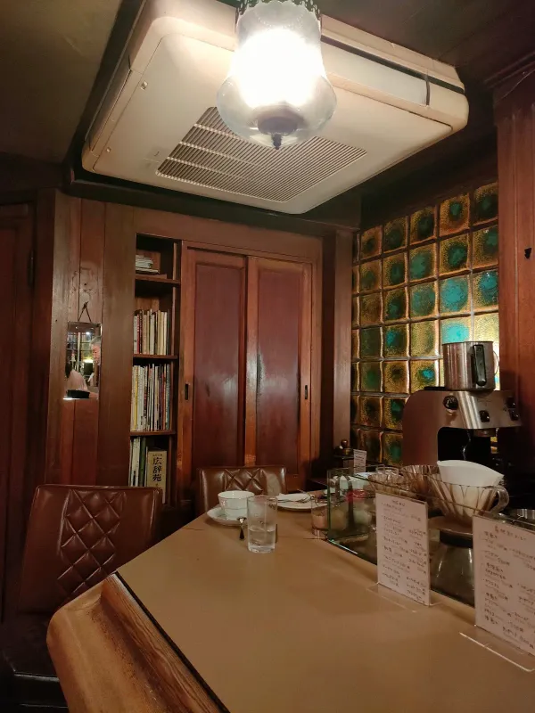 六曜社珈琲店 一階店「珈琲店六曜社」の写真3