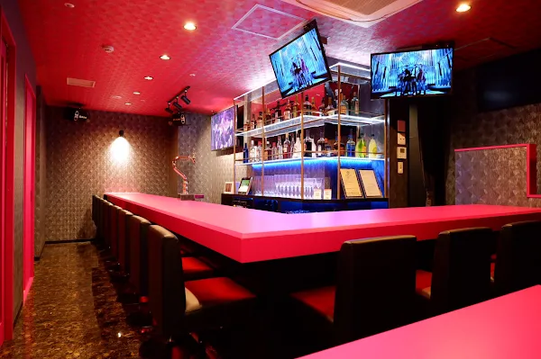 K-POP BAR SHISHU(ケーポップバーシシュ)