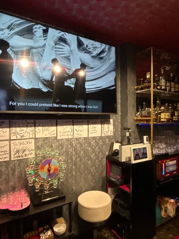 K-POP BAR SHISHU(ケーポップバーシシュ)の写真5