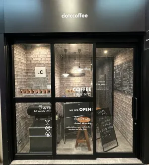 dotccoffee(single origin coffee & matcha latte)