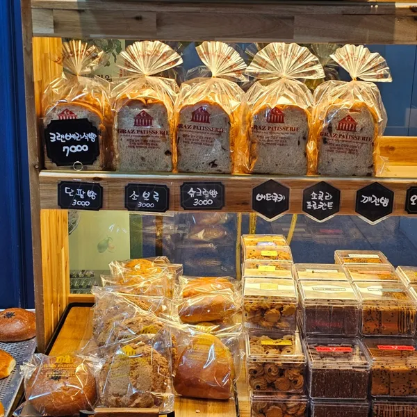グラッツ菓子店の写真5