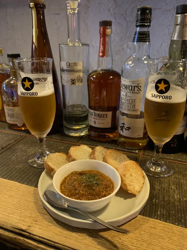 一人飲みSTAND 兎にも角にも 사진 2