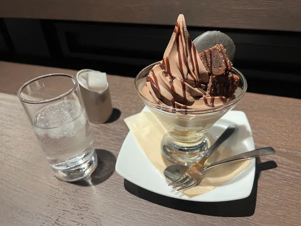 ル ショコラ ドゥ アッシュ 銀座本店の写真4