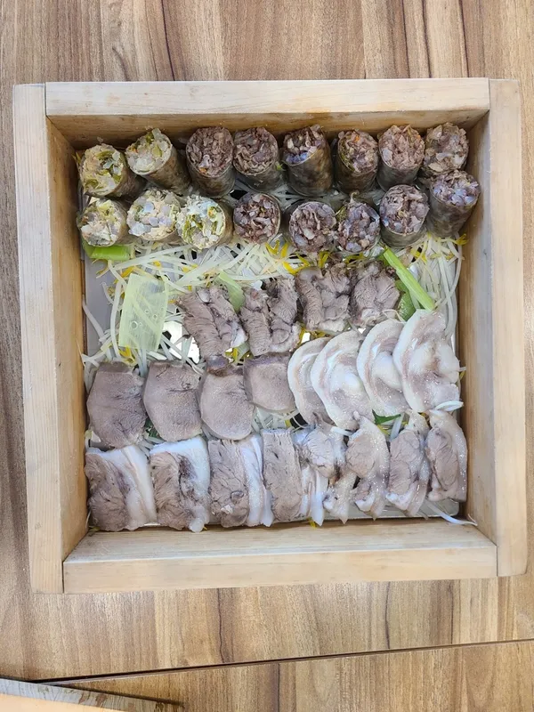 복돈이 가마솥 순대국 강남본점 사진 5