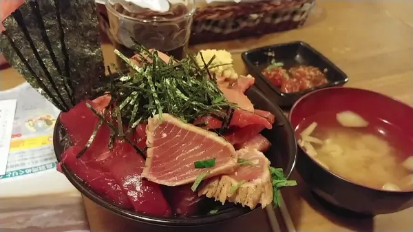 쓰루하시 마구로 쇼쿠도 사진 2