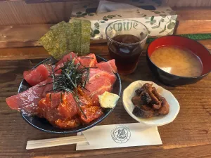 鶴橋まぐろ食堂