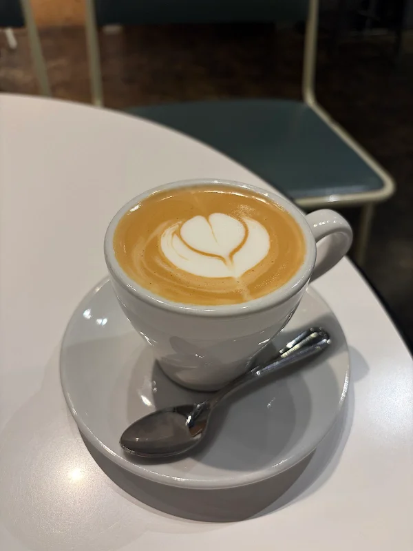 Rec Coffee Yakuin Station Front Store 사진 4