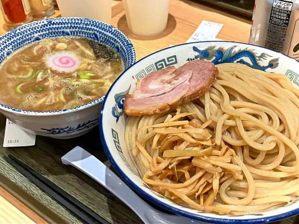 舎鈴 KITTE大阪店の写真5