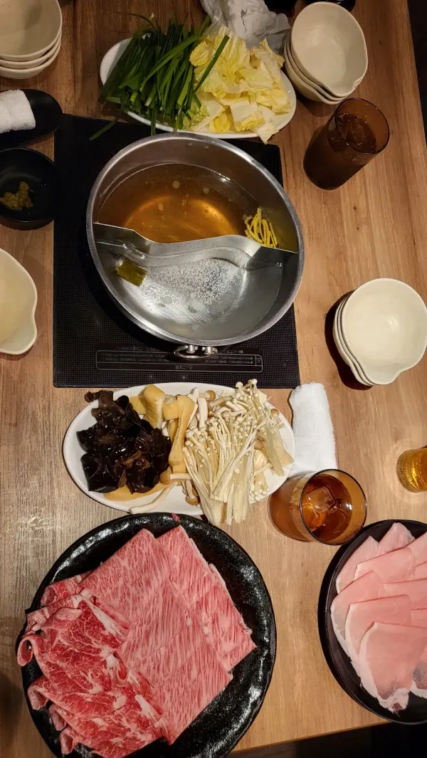 牛しゃぶ・牛すき食べ放題 但馬屋 四条河原町店の写真5
