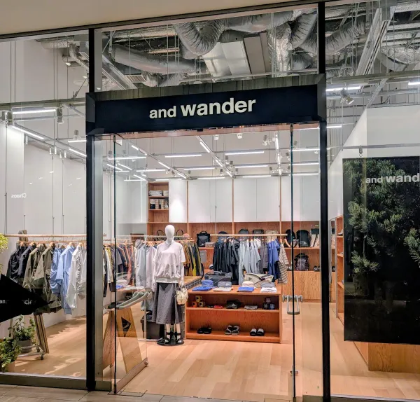 and wander OSAKA GRANDFRONT