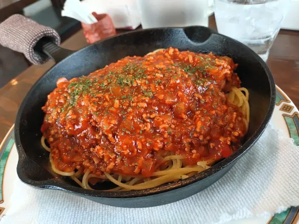 にく家のカレーの写真4