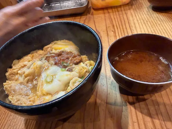 かつ丼専門店 かつ兵衛 사진 3