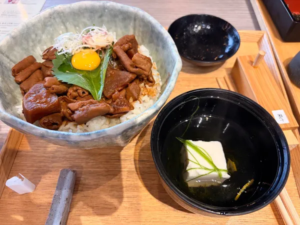 菓匠 花桔梗 名古屋能楽堂 蓬左 hōsa 店 사진 4