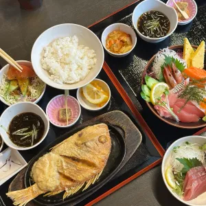 海鮮料理 浜の家