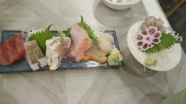 熱海渚町・おさかな丼屋ビストロ 사진 5