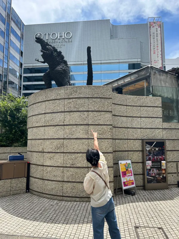 ゴジラ像の写真5